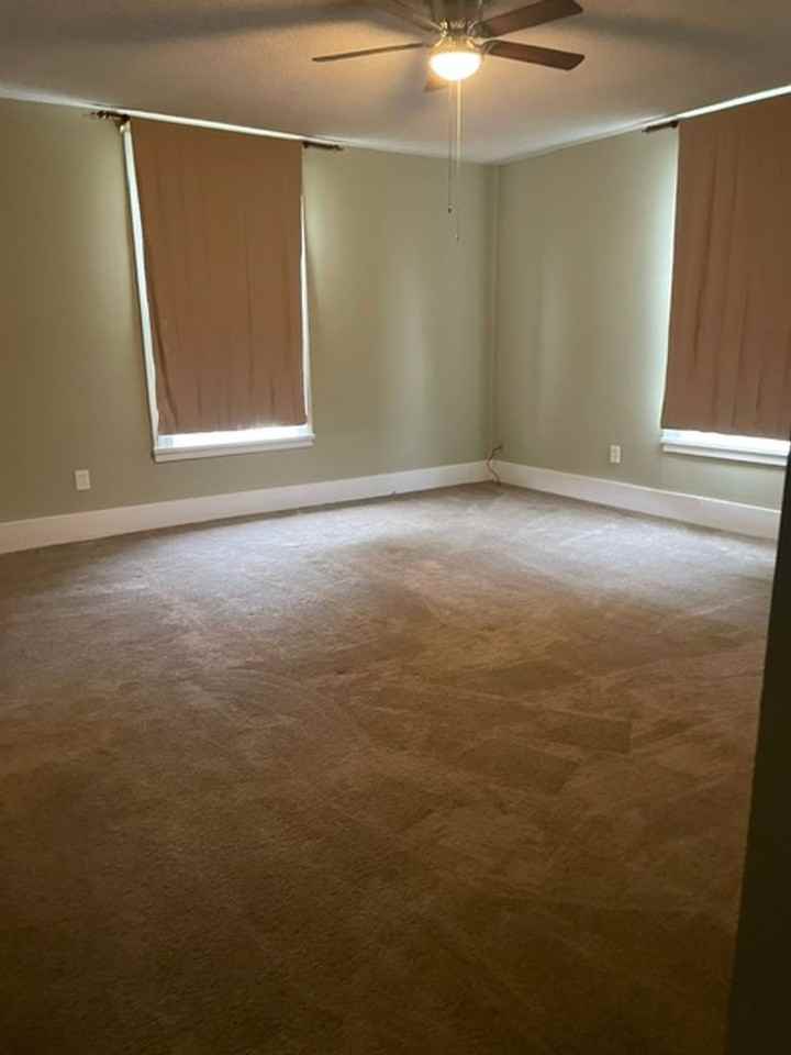 170 N Hicks St #4 - Photo 2 of 5