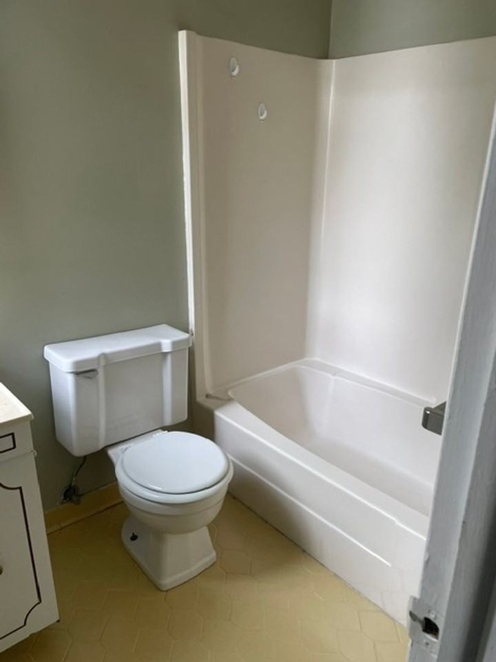 170 N Hicks St #4 - Photo 5 of 5
