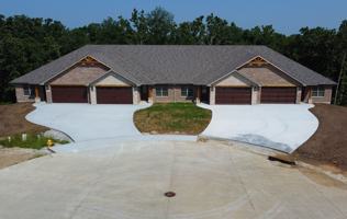featured image of 1907 Saint Mathews Ct #A