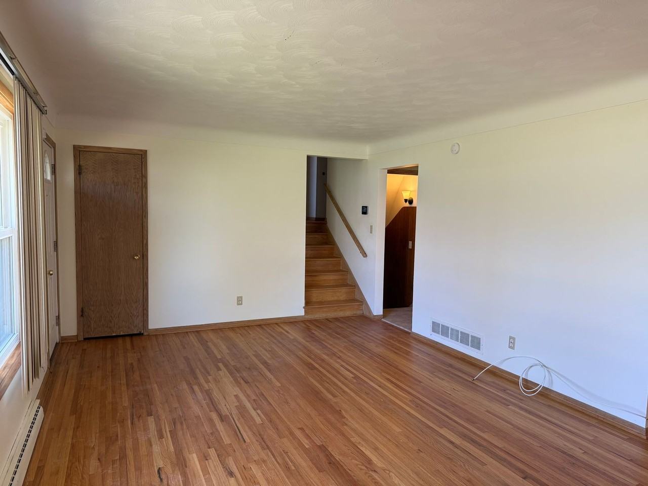 1764 Skillman Ave W - Photo 4 of 14