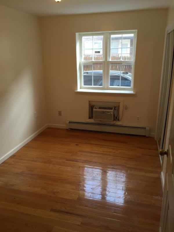 86-16 Ava Pl - Photo 2 of 6