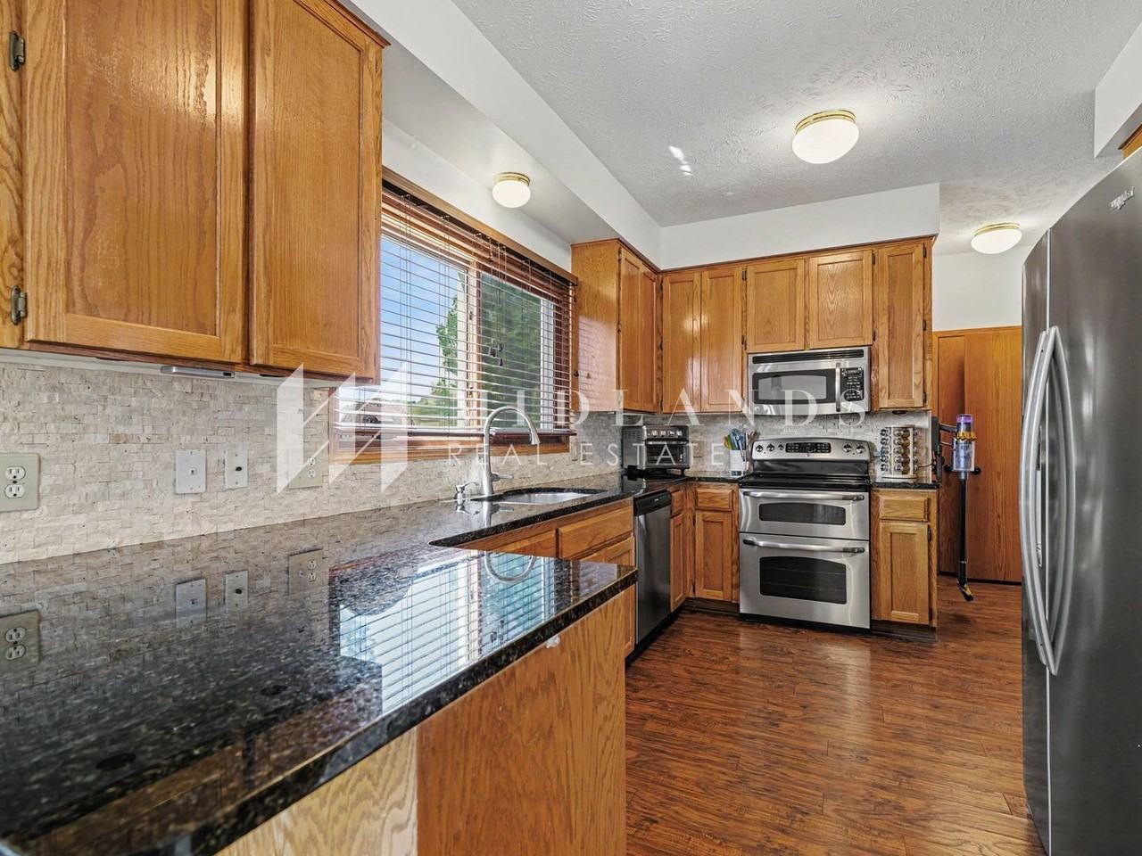 3109 Sheridan Rd - Photo 7 of 20