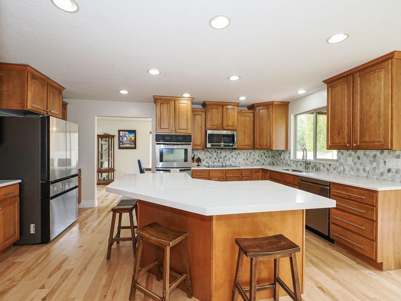 15618 S Thunder Gulch Dr - Photo 4 of 50