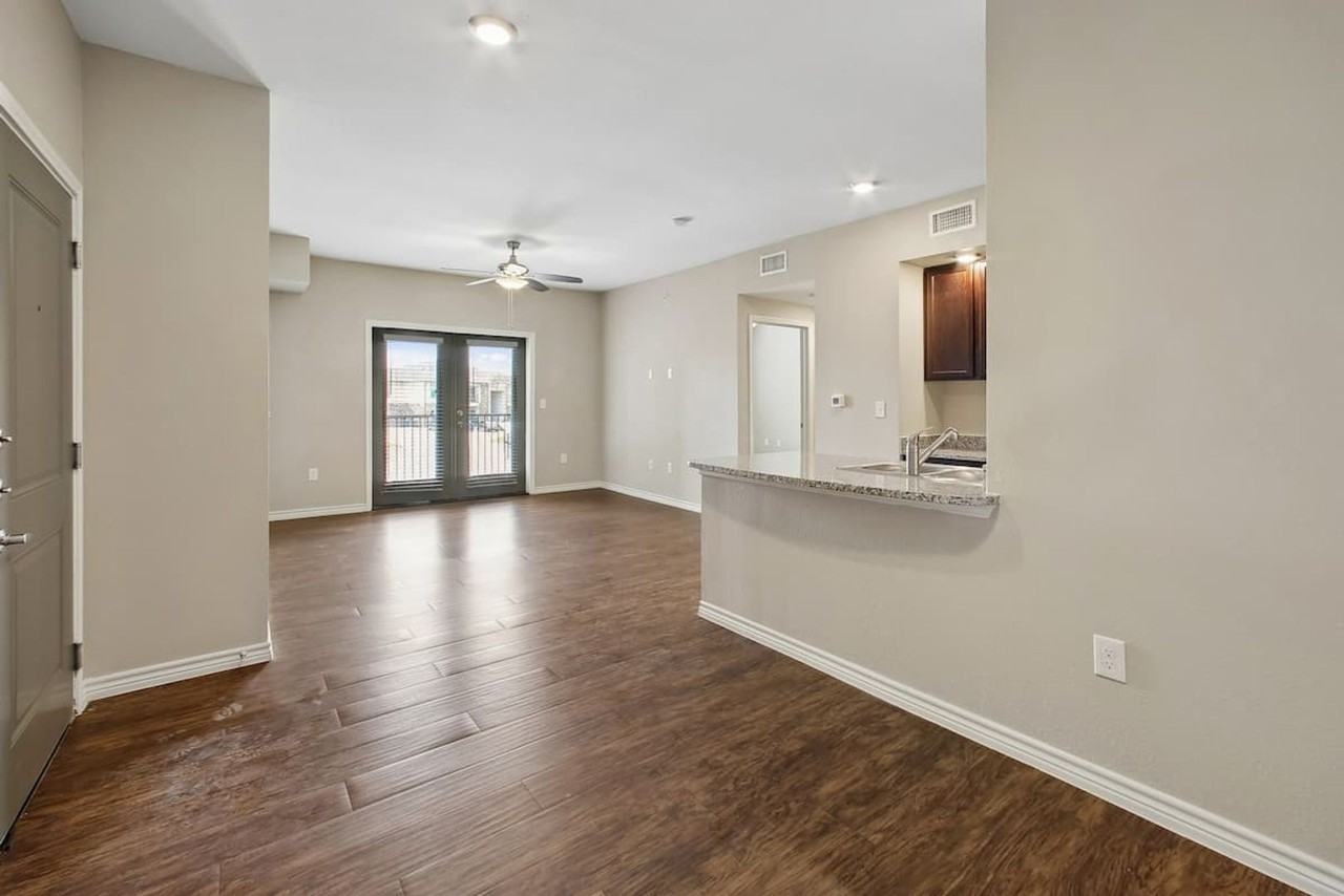 Midlothian Meadows - Photo 4 of 43