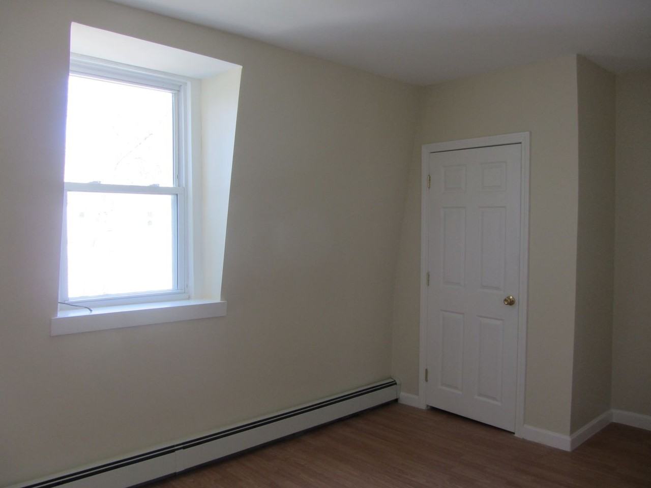43 Storer St - Photo 6 of 7