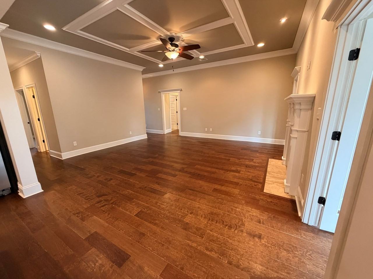 5521 Ponciana Ln - Photo 3 of 39