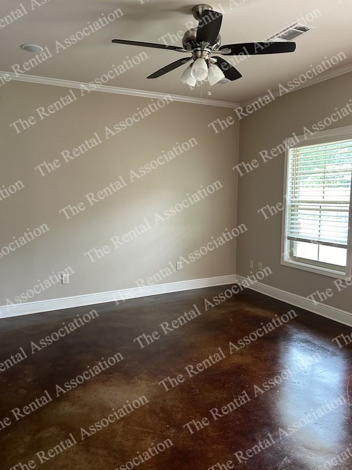 634 Old Darbonne Rd #1 - Photo 4 of 12