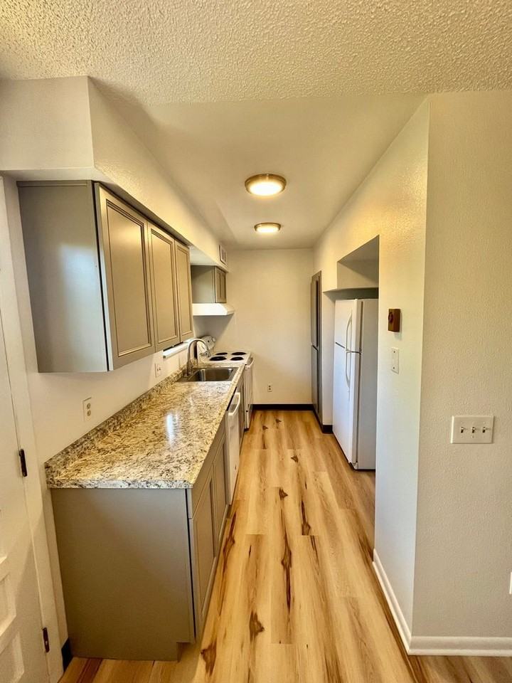 3011 17th Ave #C - Photo 2 of 18