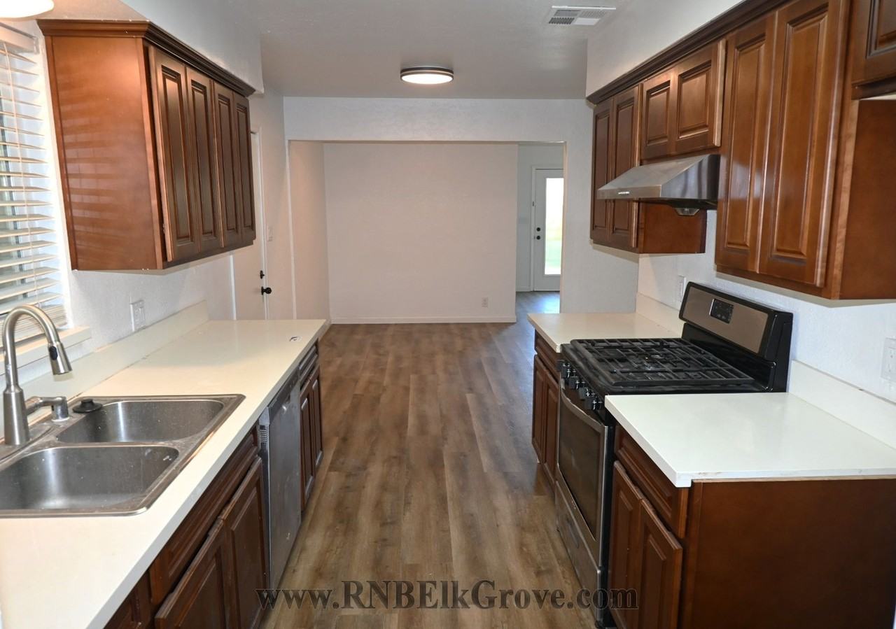 2620 Fernandez Dr - Photo 4 of 23