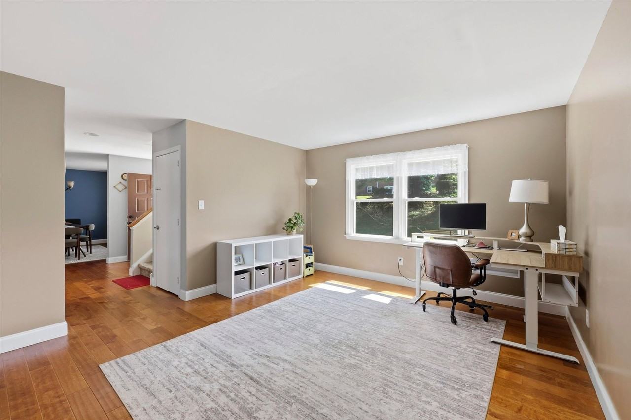 615 W Rosedale Ave - Photo 3 of 24