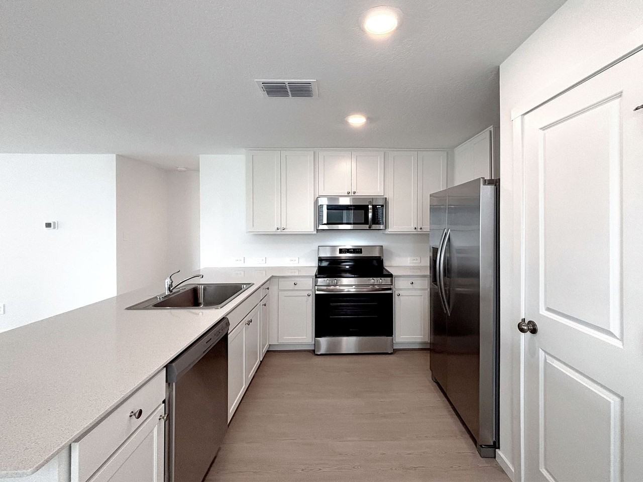 3423 3423 Rover Rd - Photo 5 of 22