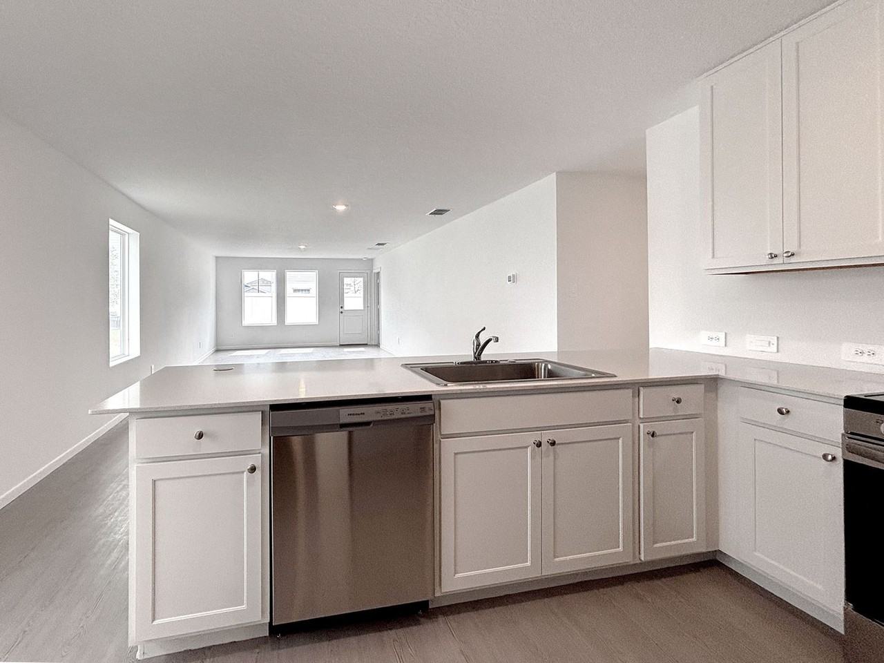 3423 3423 Rover Rd - Photo 6 of 22