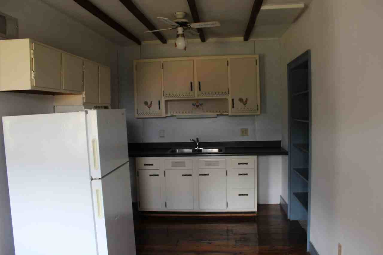 4218 Messersmith Rd - Photo 2 of 7