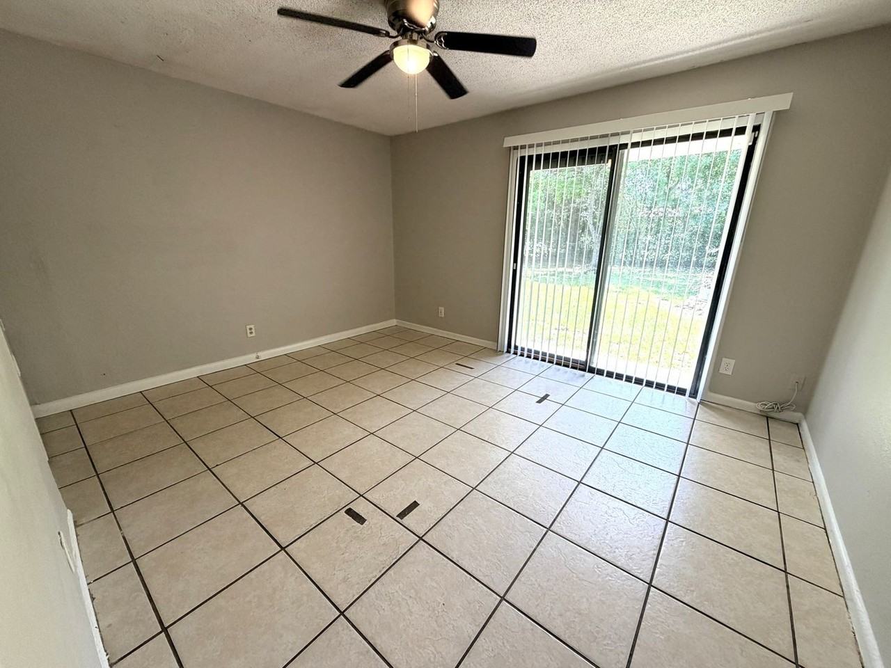 7152 Koleda Dr - Photo 6 of 16