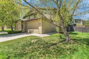 featured image of 2619 Cottage Loop