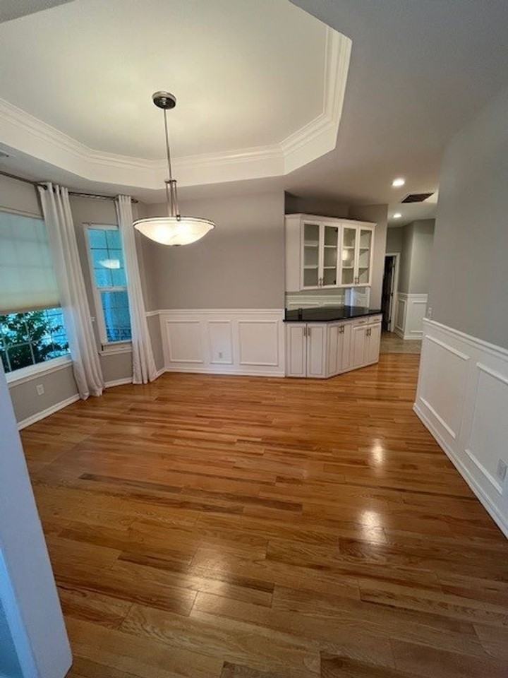 5922 W Mary Ct - Photo 6 of 31