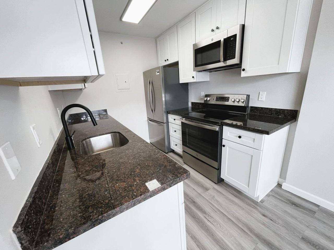 25 Mcaker Ct #103 - Photo 5 of 17