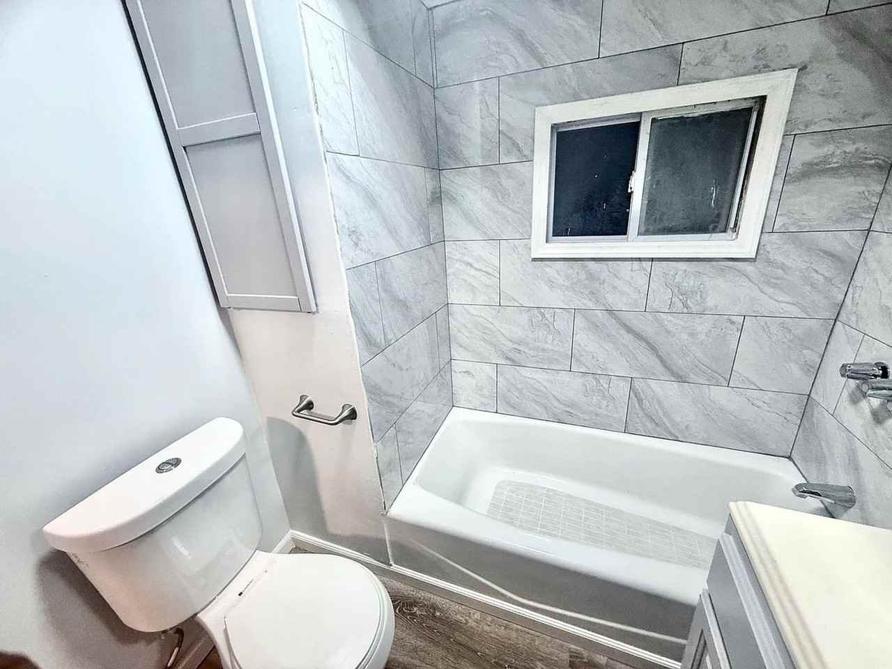 1150 Bailey Ave - Photo 7 of 11