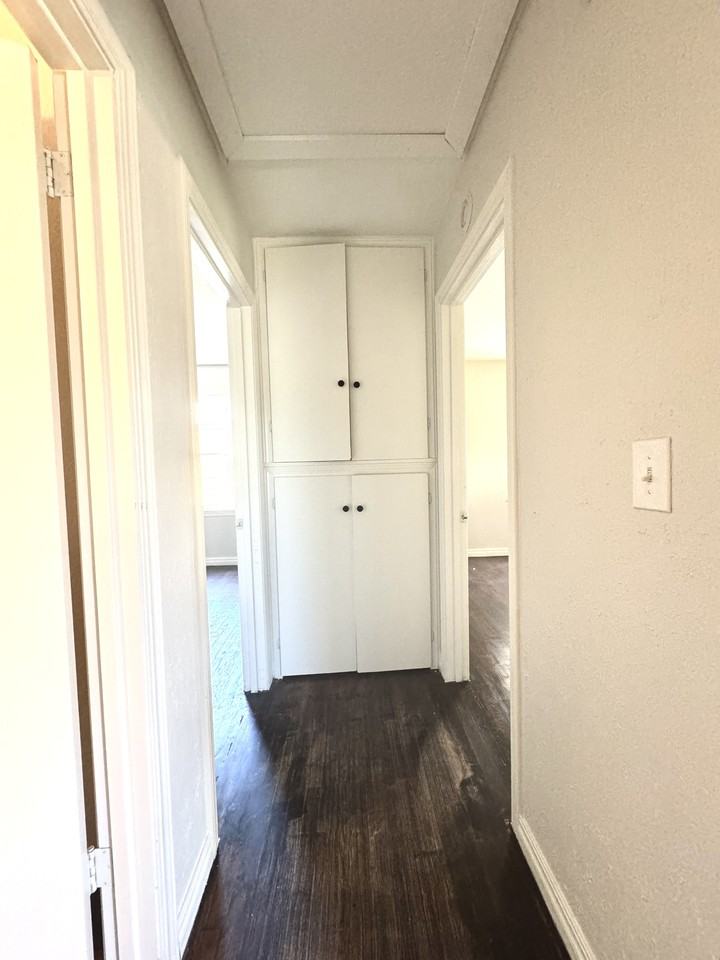 1911 S Roosevelt St #1 - Photo 3 of 9