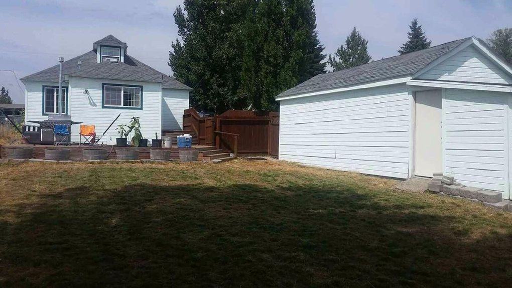 4640 Balsam Dr - Photo 3 of 13