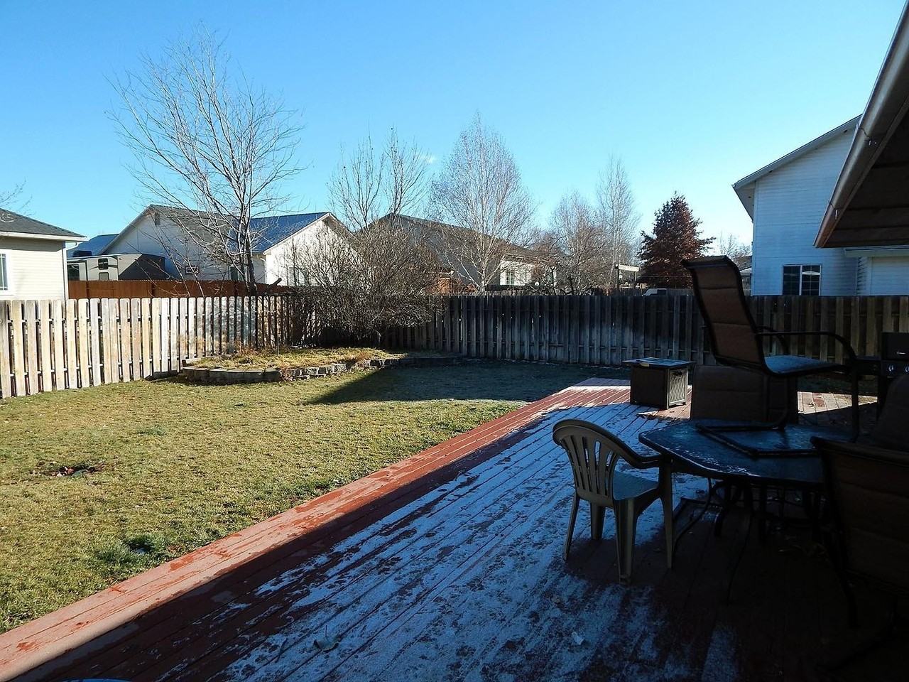 6407 Harlan Dr - Photo 3 of 18