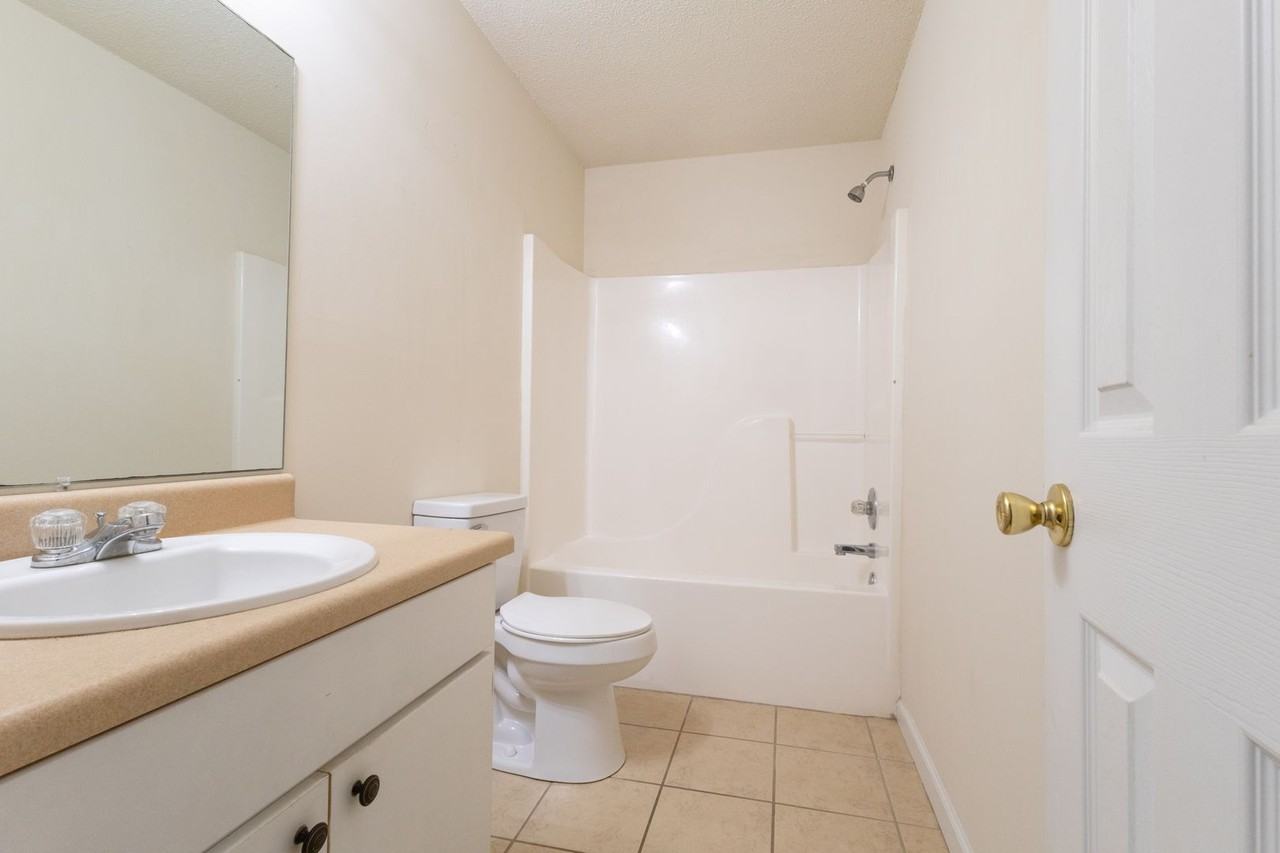 824 Folmar St - Photo 7 of 17