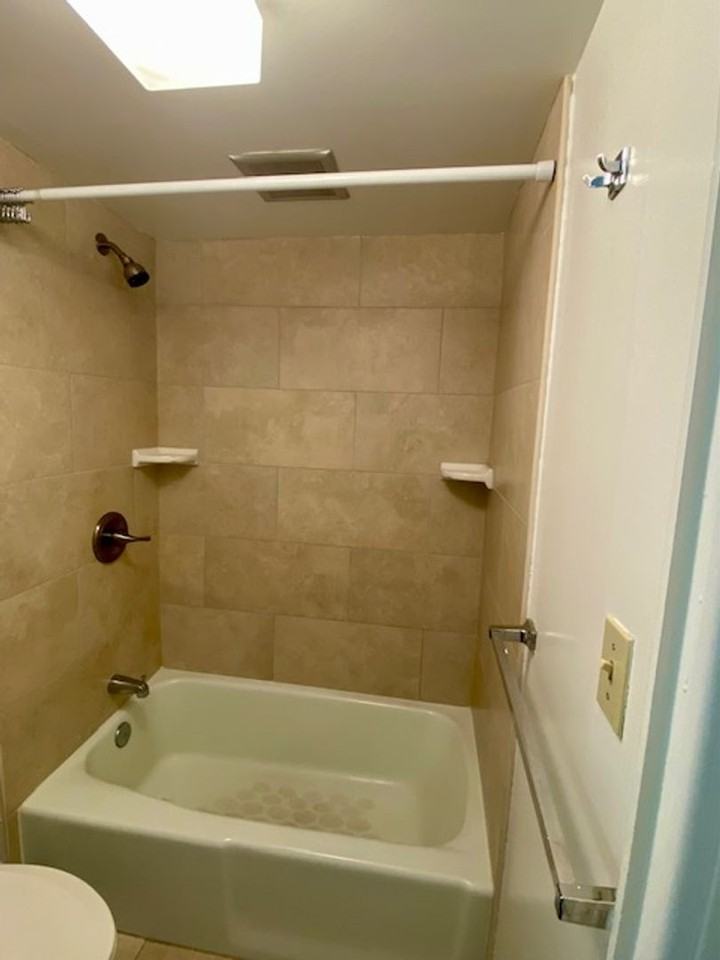 2140 Kuhio Ave #2306 - Photo 7 of 14