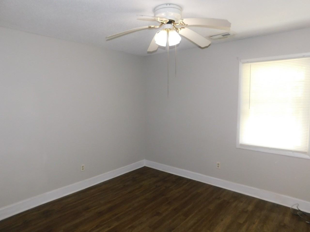 226 Webb Blvd - Photo 6 of 14