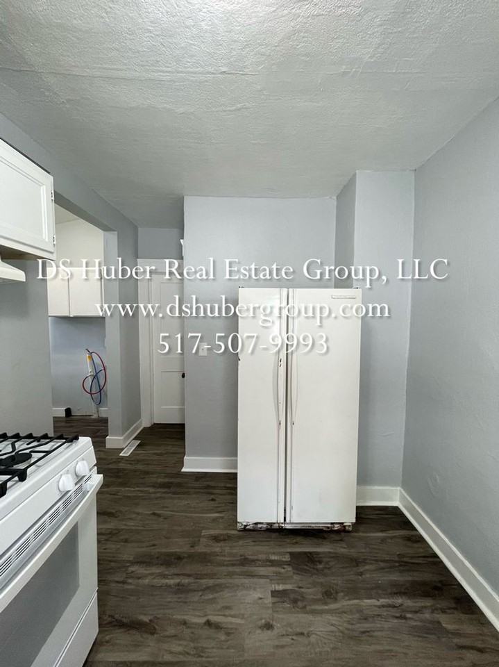 2213 Beal Ave - Photo 6 of 18
