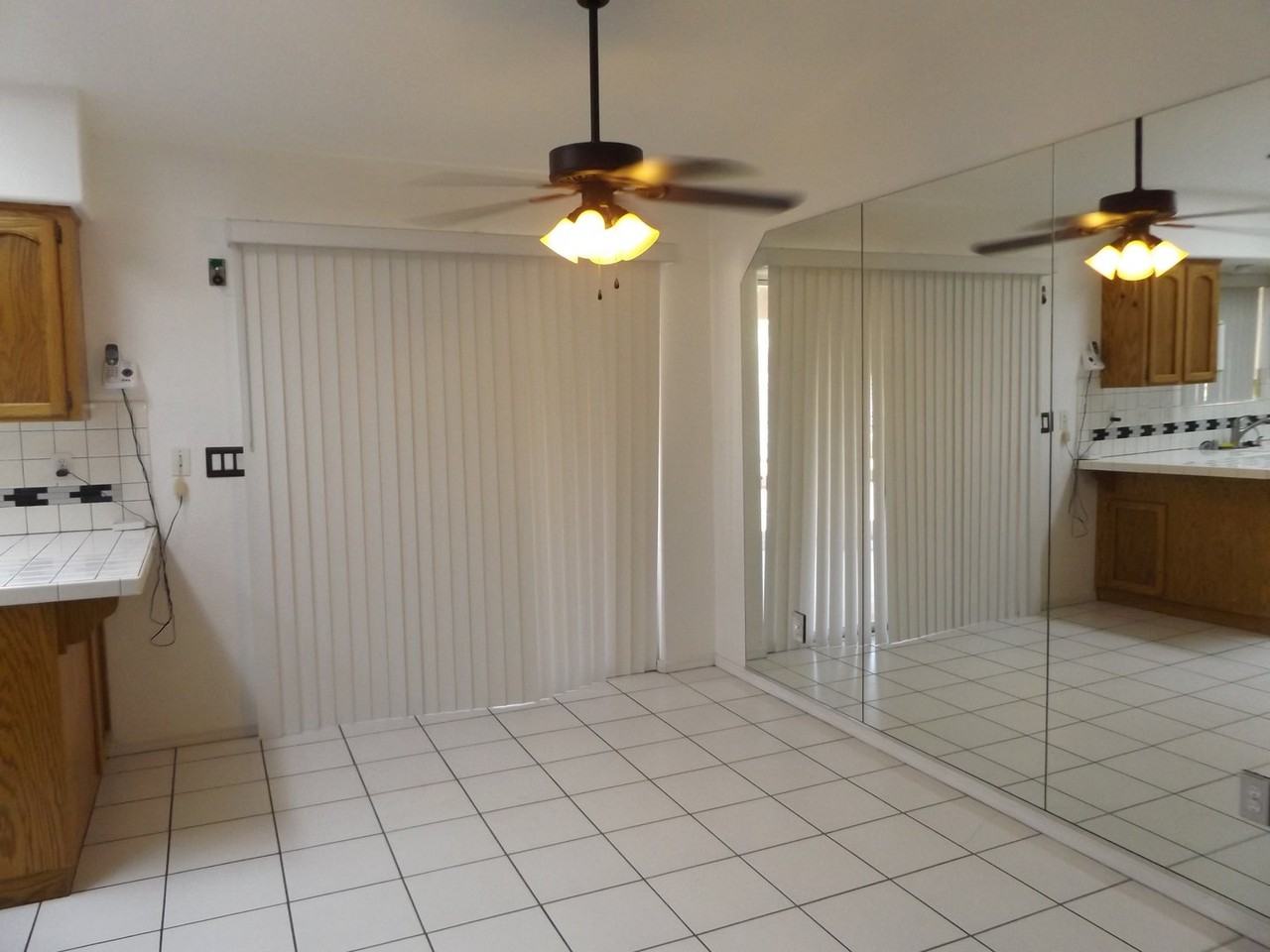 3233 Iroquois Ct - Photo 5 of 18