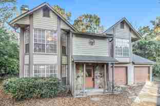 3470 Framingham Dr - Photo 1 of 1