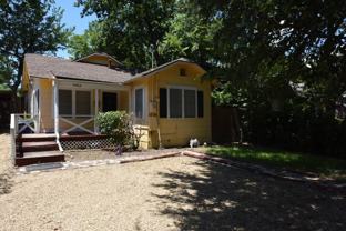 9015 San Leandro Dr - Photo 1 of 1