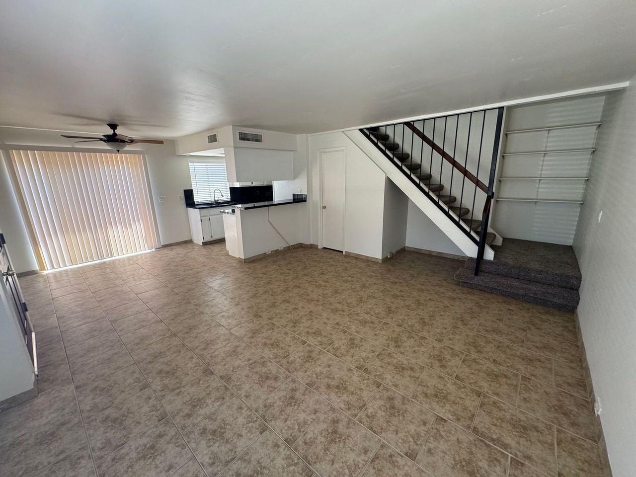 10420 N 10th St #3 - Photo 6 of 18