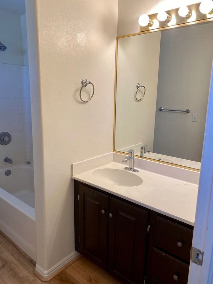 1591 W 1170 N #24 - Photo 5 of 6