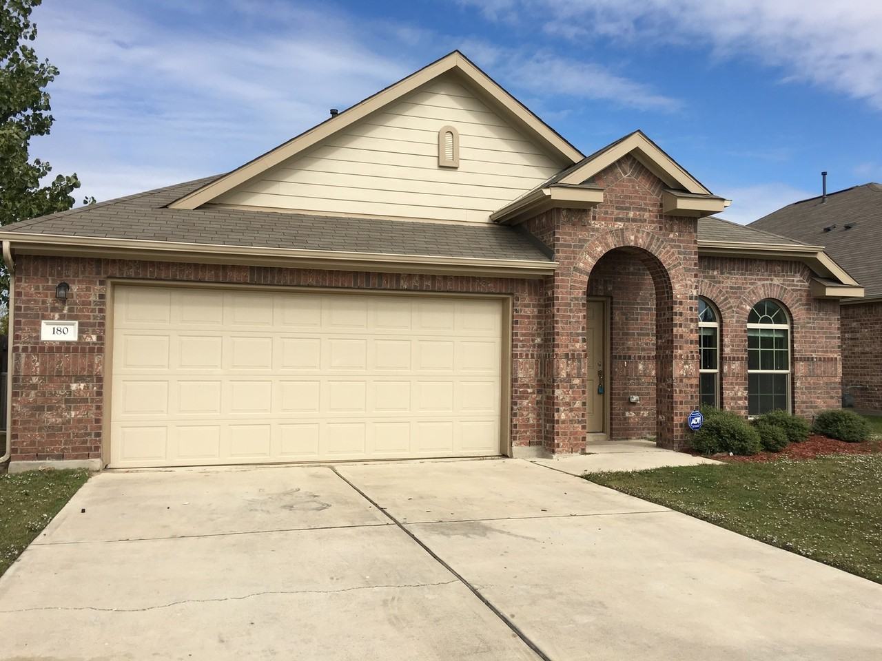180 Sandstone Trl - Photo 2 of 29