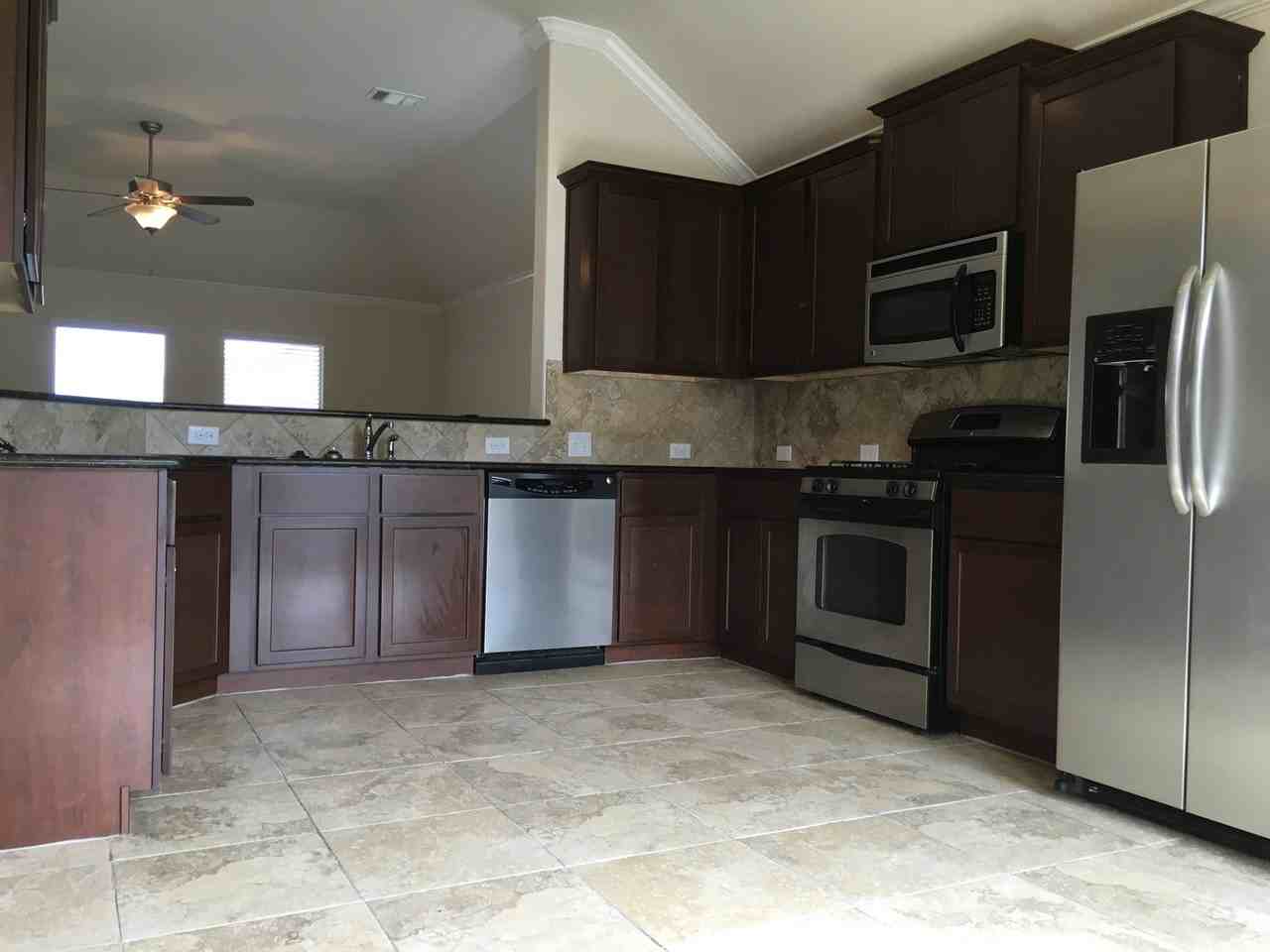 180 Sandstone Trl - Photo 6 of 29