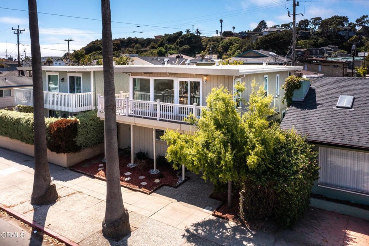 205 Aptos Beach Dr - Photo 2 of 18