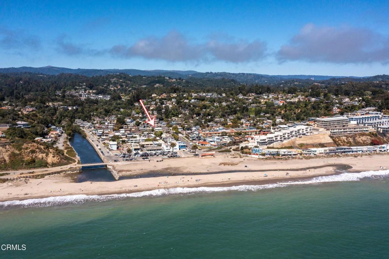 205 Aptos Beach Dr - Photo 3 of 18
