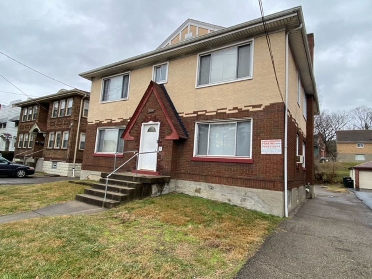 3954 Vine St - Photo 2 of 9