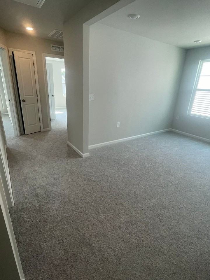 143 Sea Cave Ln - Photo 7 of 29
