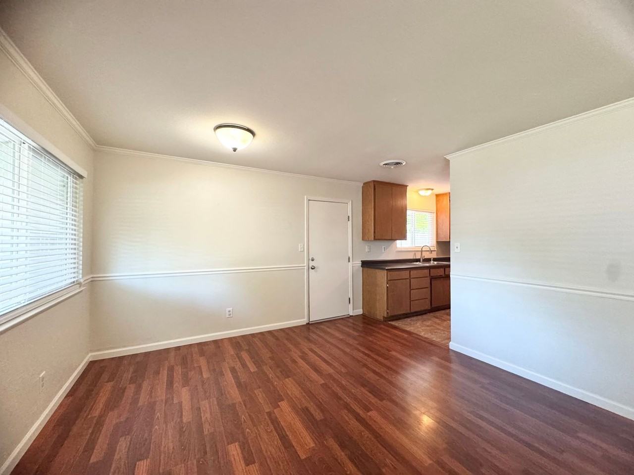 860 Inyo St - Photo 3 of 19