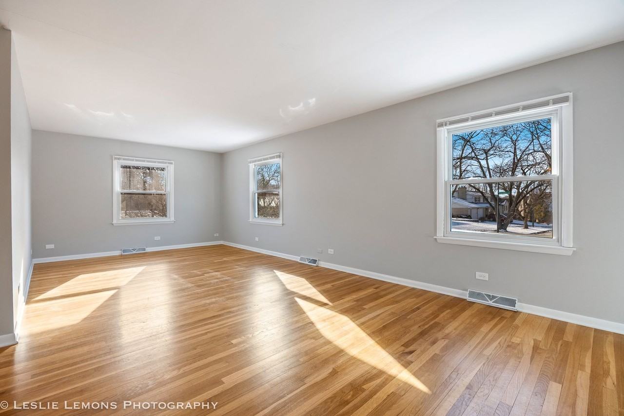 1028 DJK 1028 Douglas - Photo 3 of 30