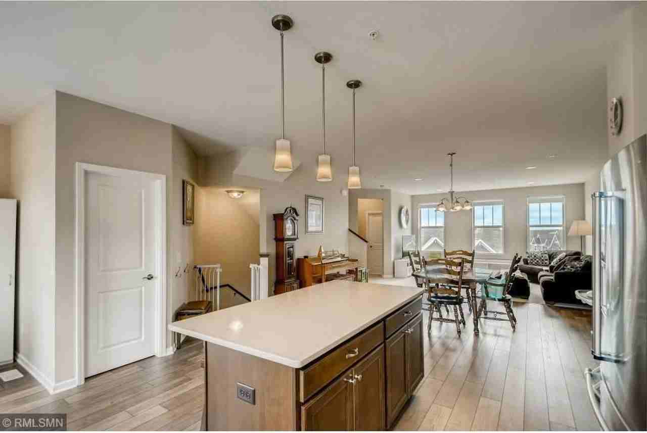 15456 Eames Way - Photo 3 of 34