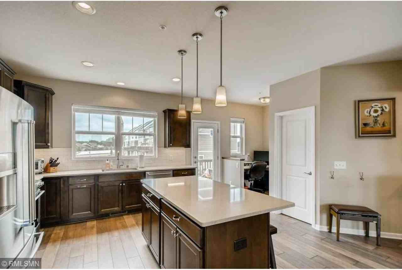 15456 Eames Way - Photo 4 of 34