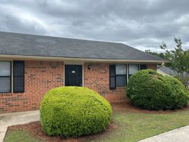 109/111 Deer Creek Ct - Photo 1 of 1
