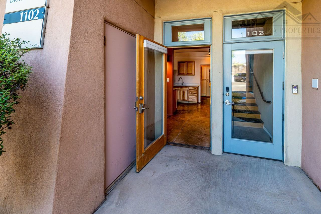 3600 Cerrillos Rd - Photo 4 of 22