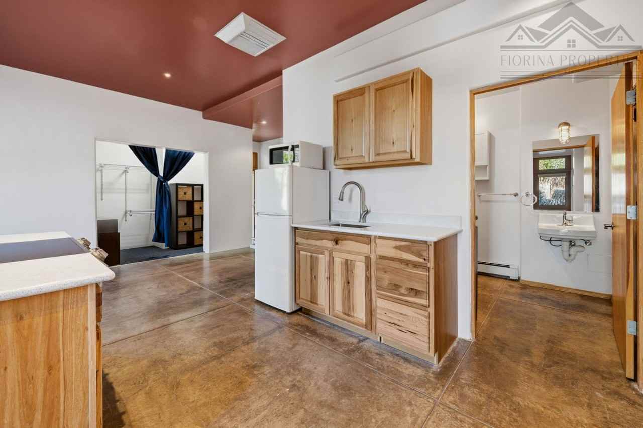 3600 Cerrillos Rd - Photo 6 of 22