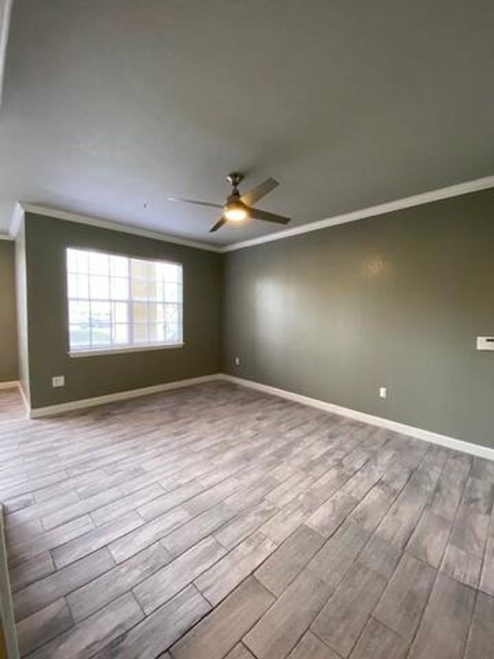 2668 Robert Trent Jones Dr - Photo 5 of 16