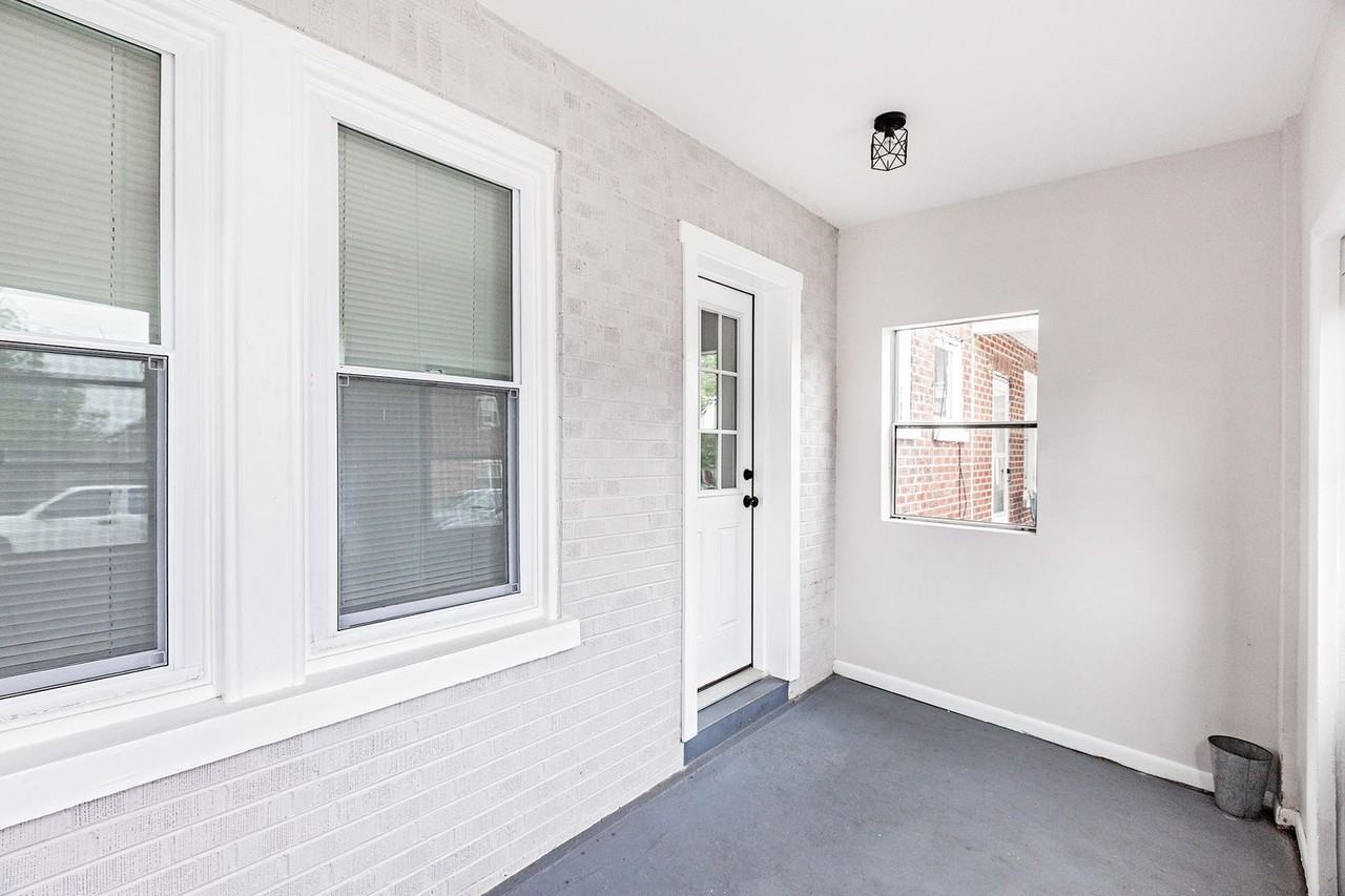 3005 N West St - Photo 3 of 16