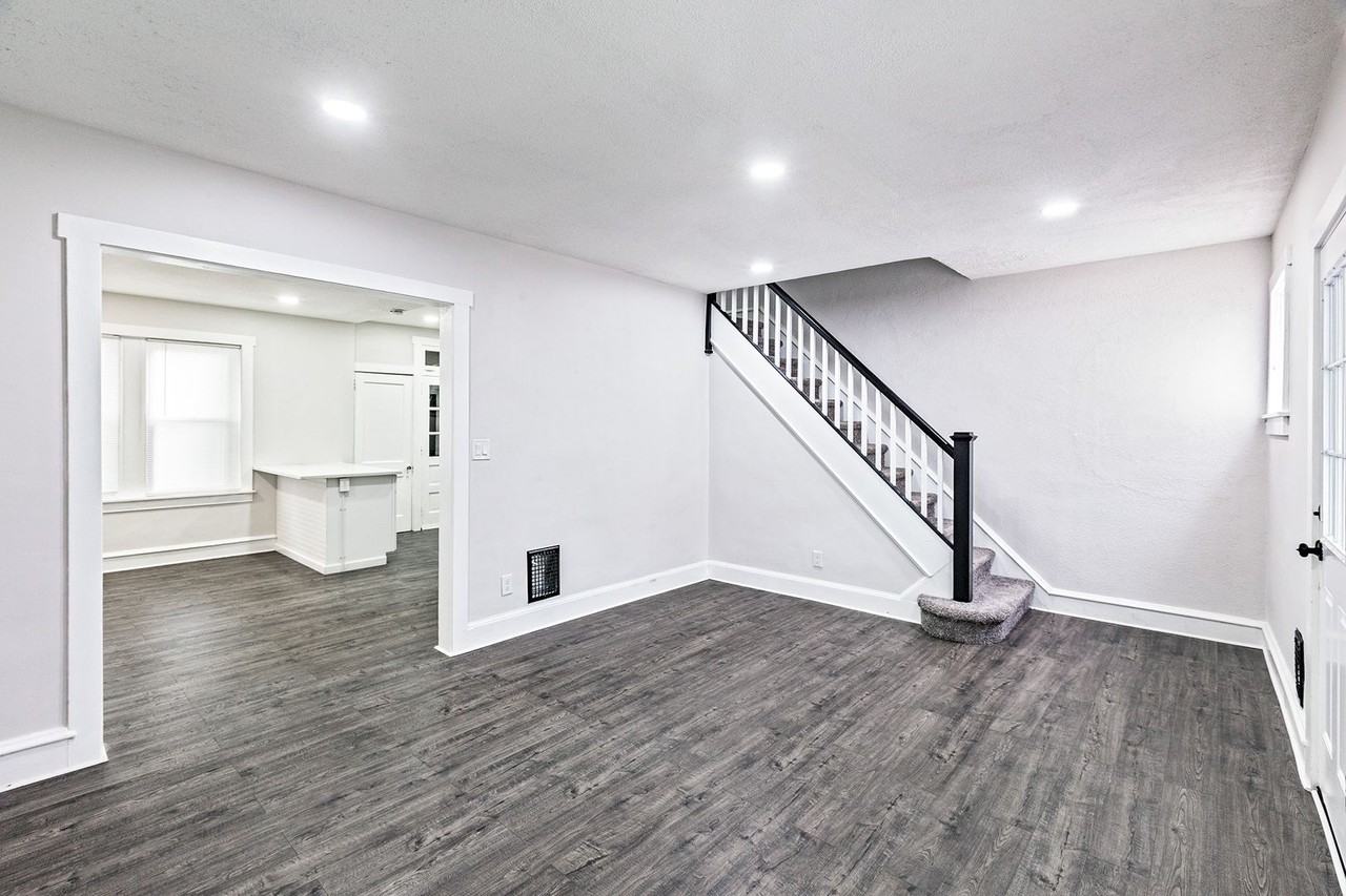 3005 N West St - Photo 7 of 16